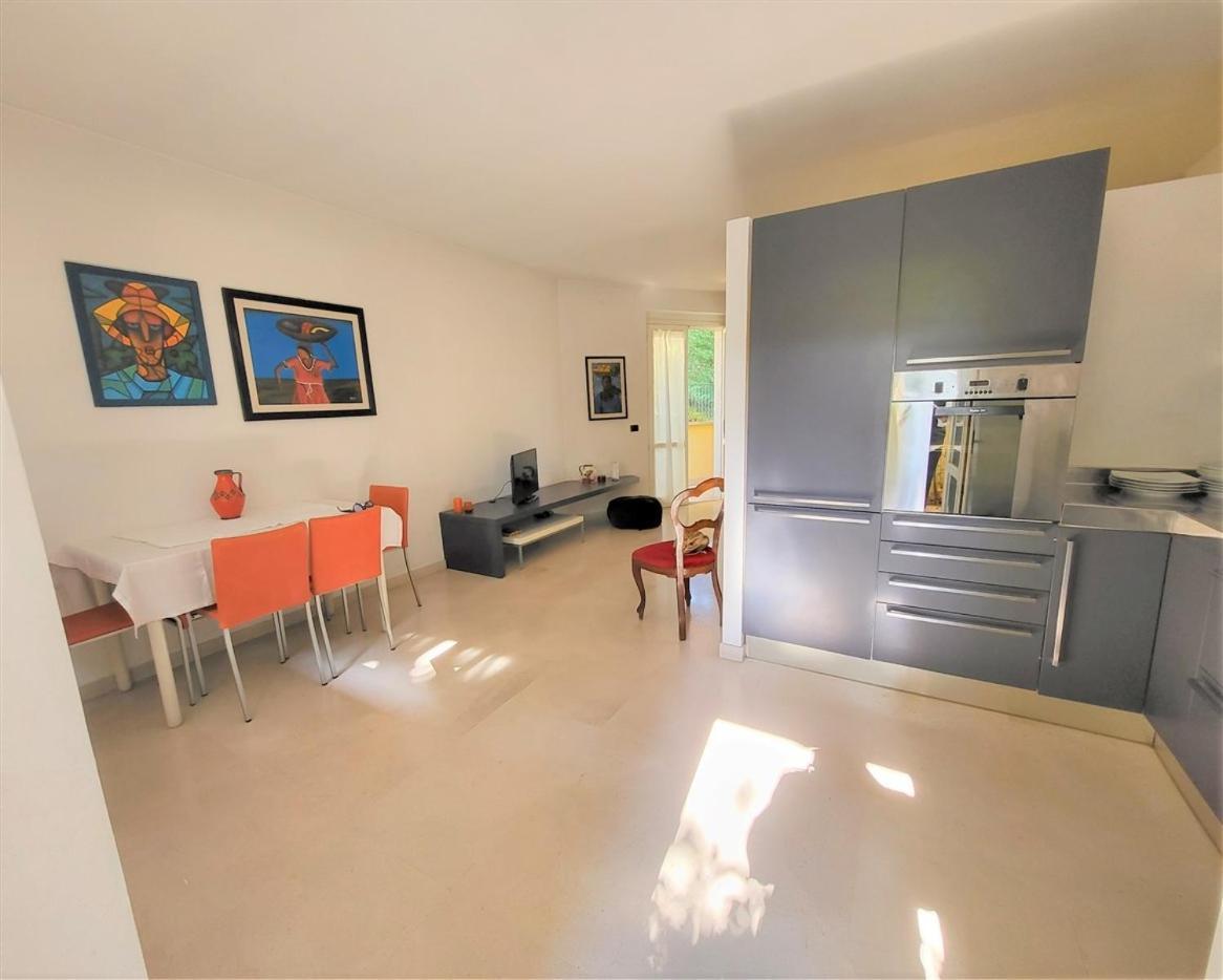 Il Viale Apartment Маса Стая снимка